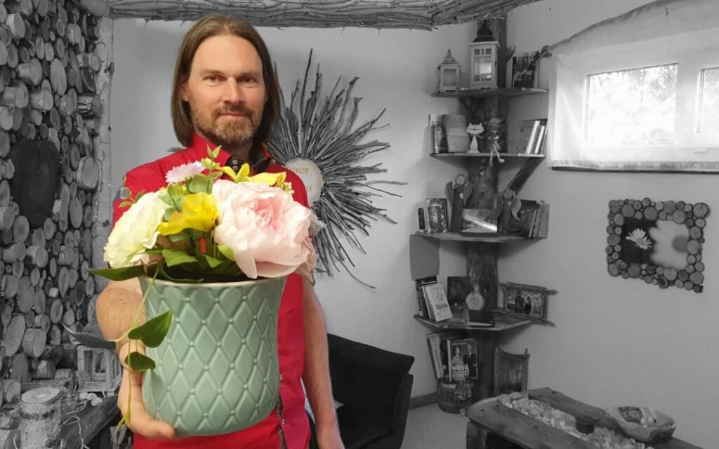 Ladislav Hanousek a kytka